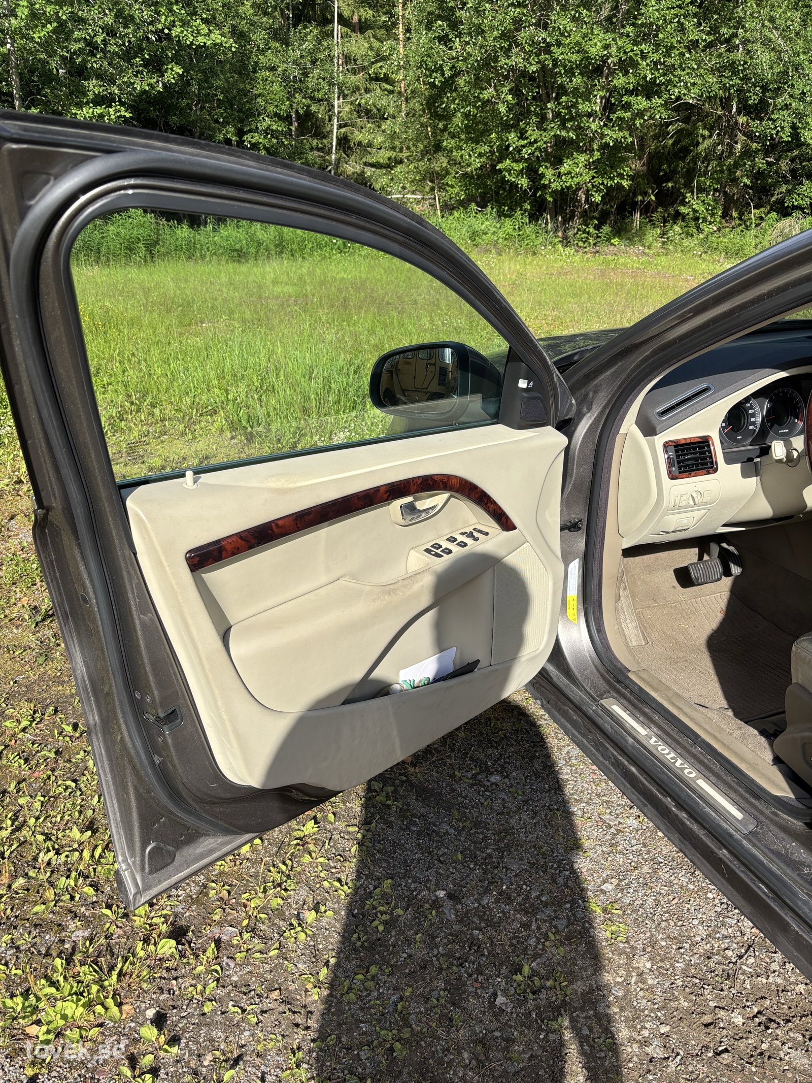 Slider image 9