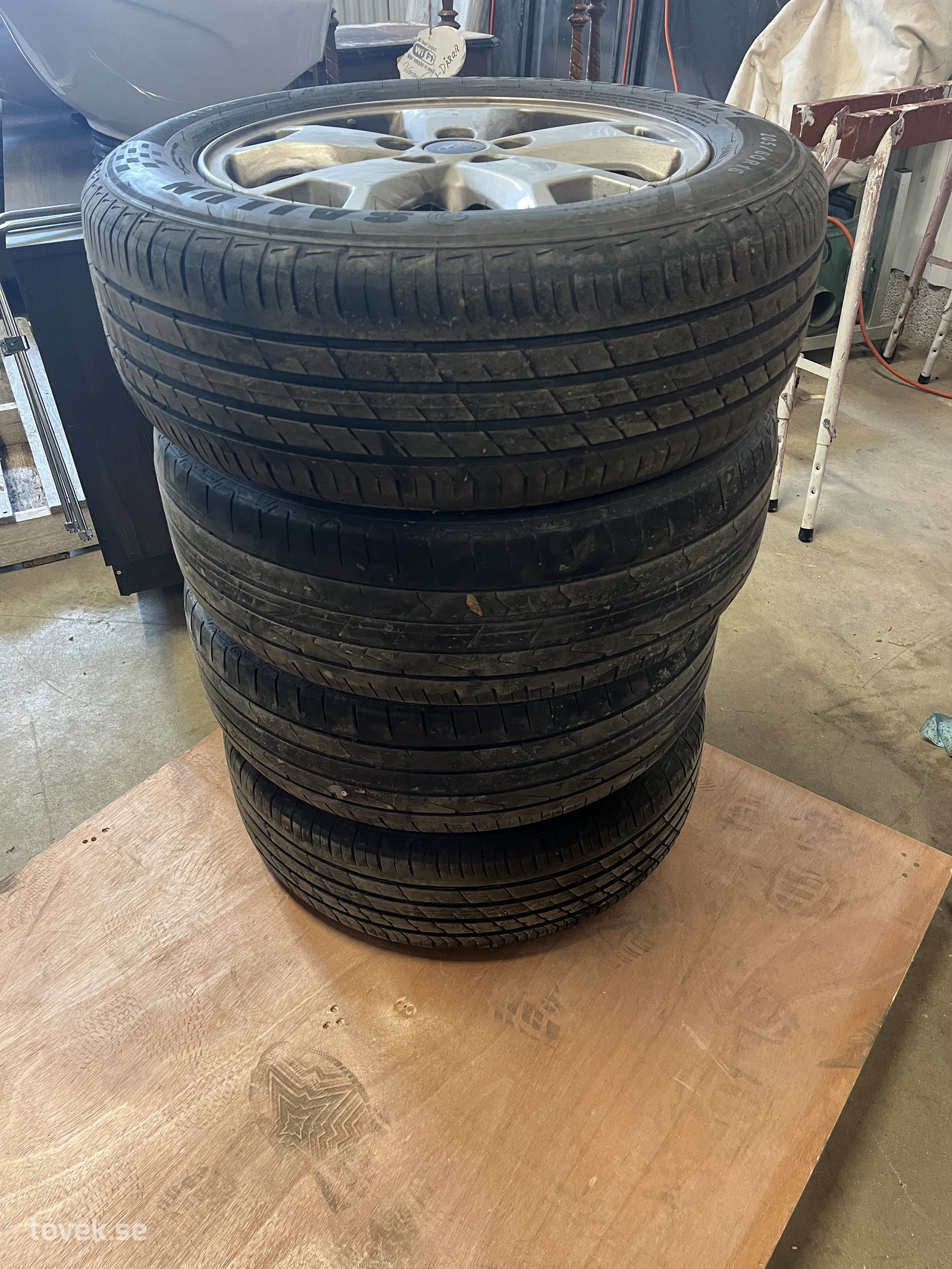 4 st Sailun Atrezzo Elite 205/60 R16 på alufälg (5-bult)