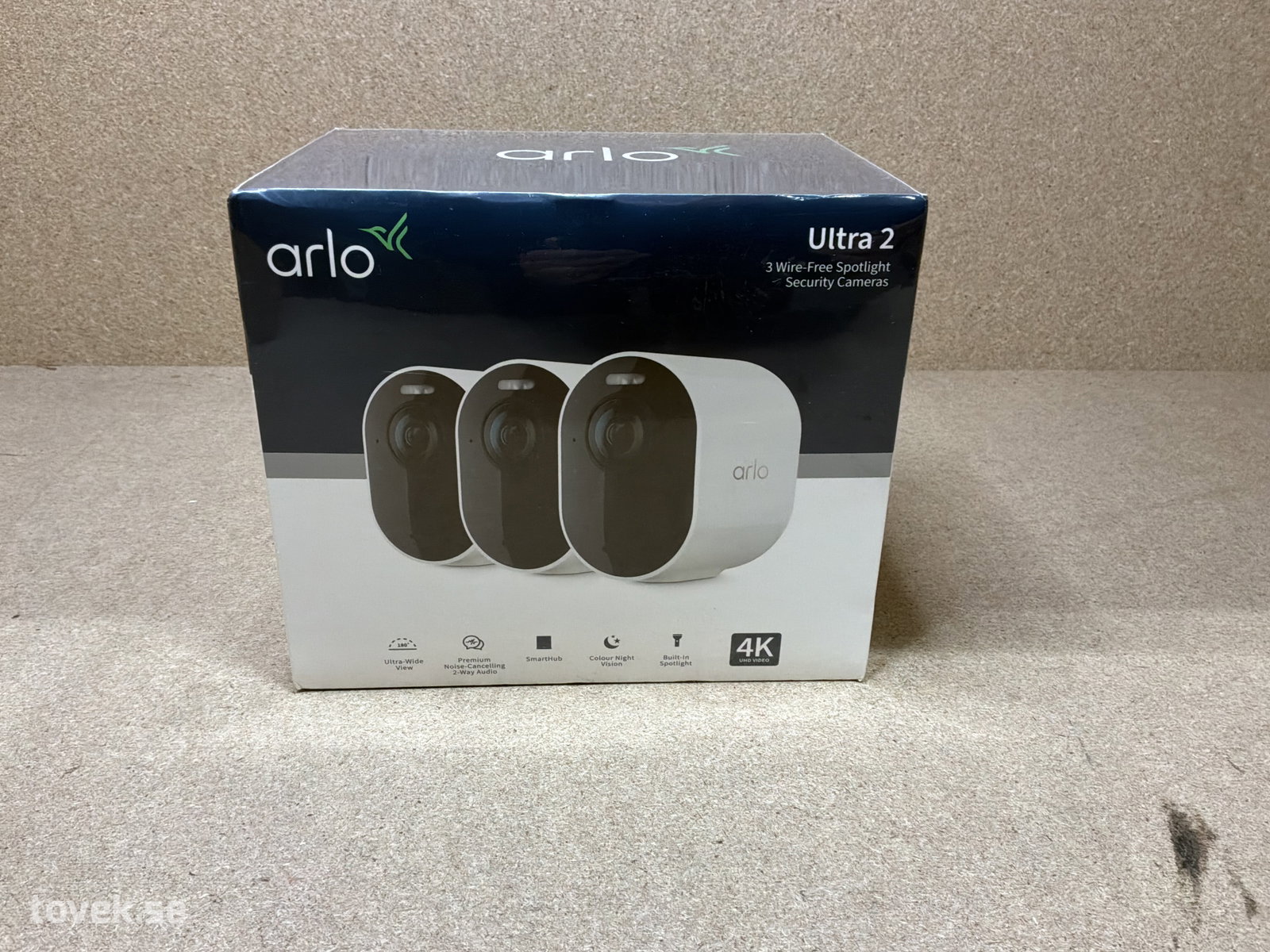 Övervakningskamera, Arlo, Ultra 2 på auktion i Ätran hos Toveks Auktioner