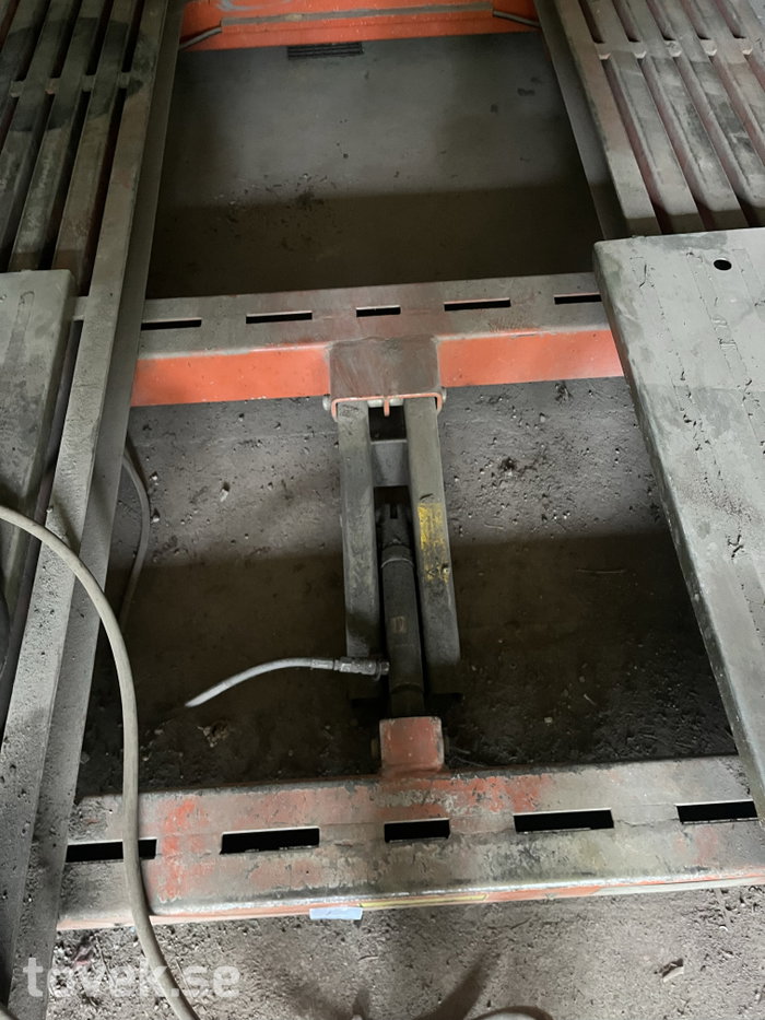 Slider image 6