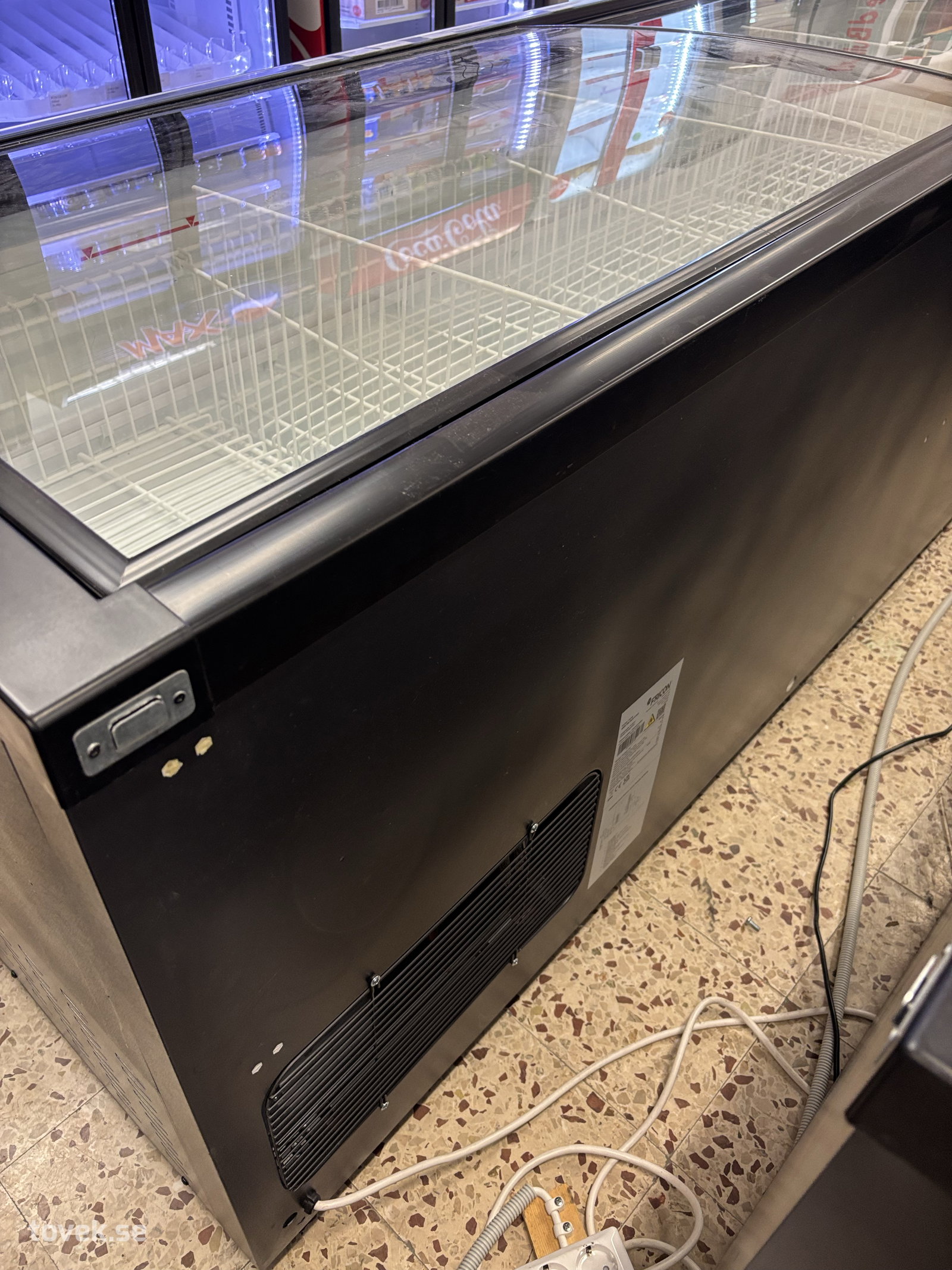 Slider image 9