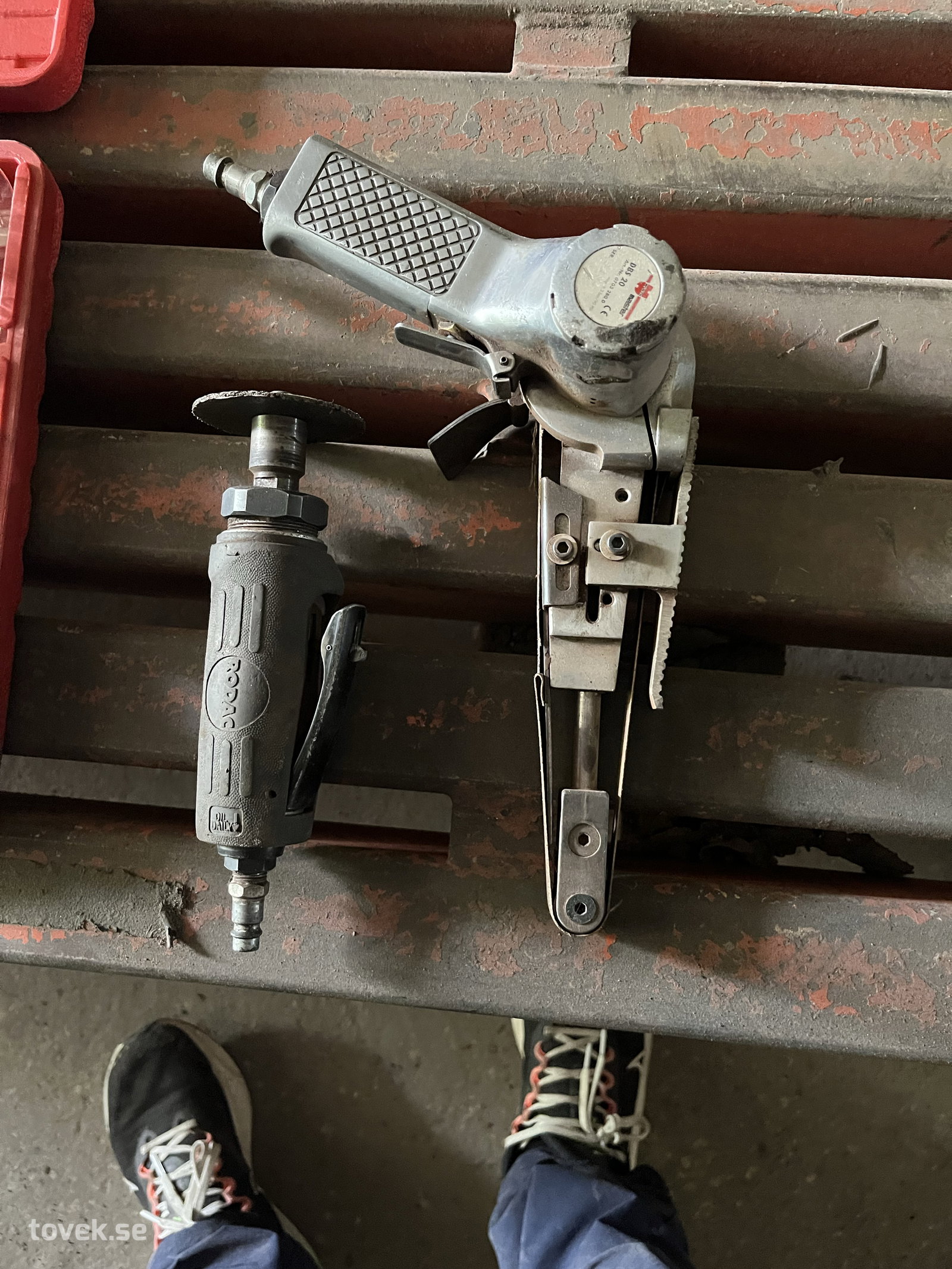 2st tryckluftsdrivna slipmaskiner 
