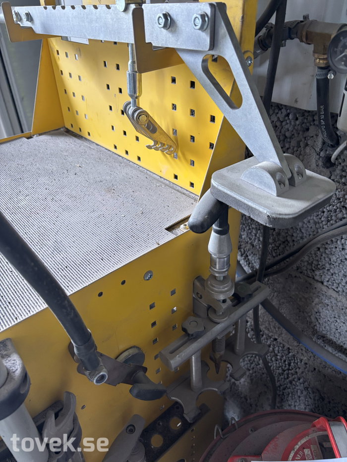 Slider image 3