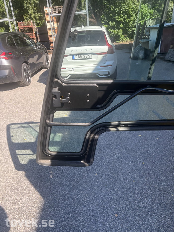 Slider image 8