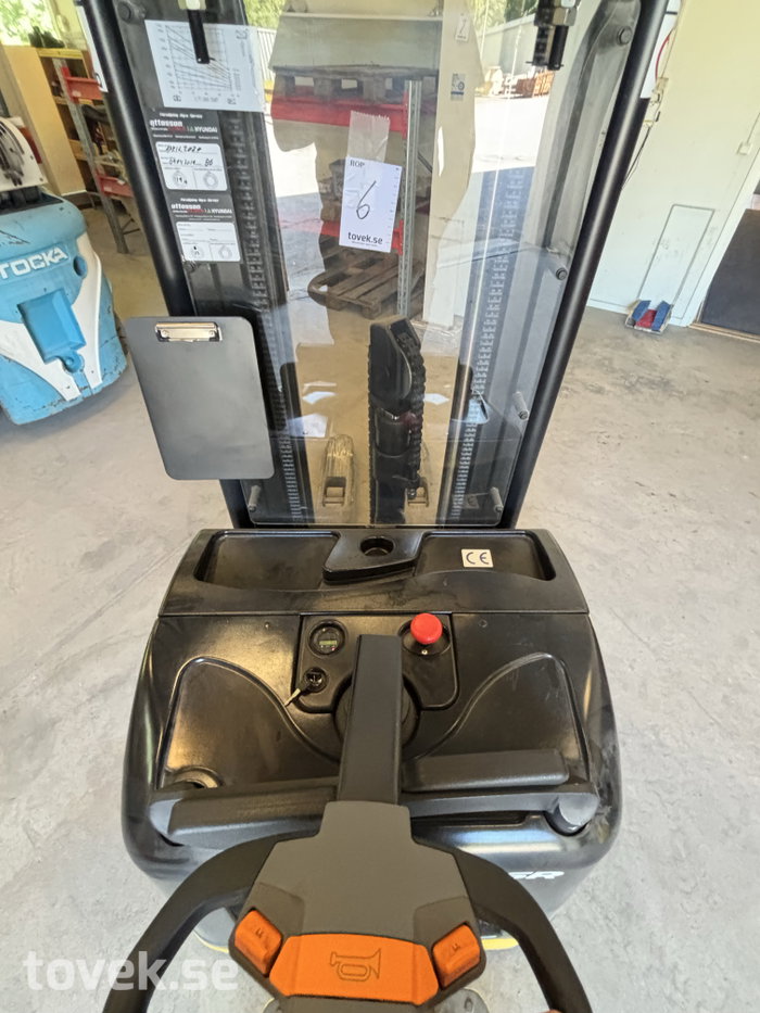Slider image 10