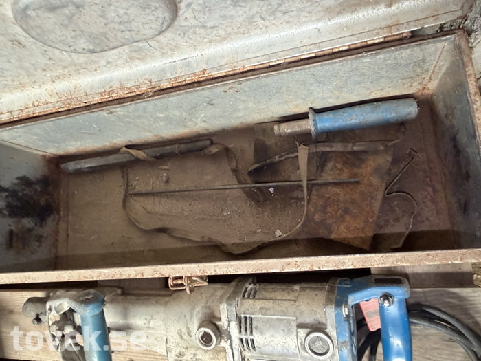 Slider image 3