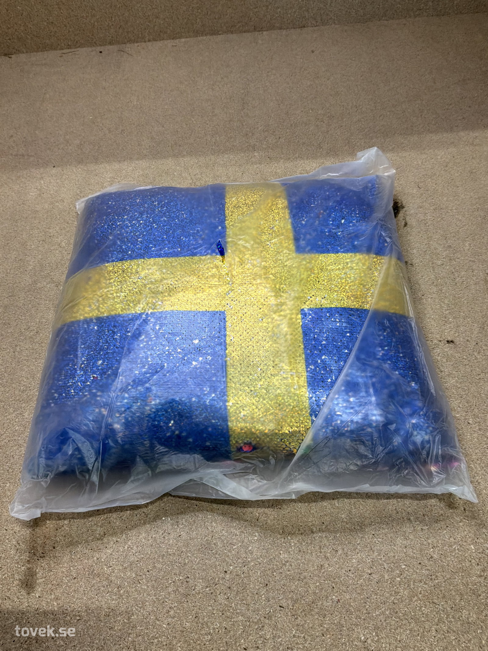 Kuddar 24st på auktion i Ätran hos Toveks Auktioner