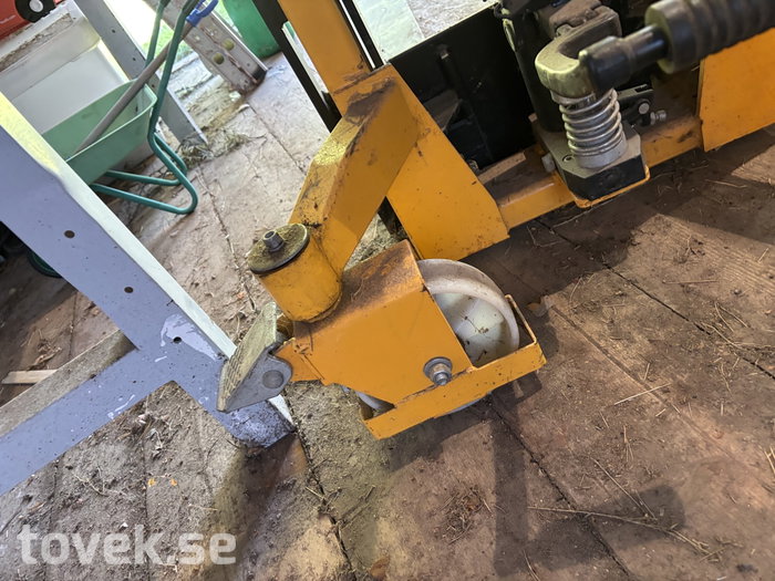 Slider image 10