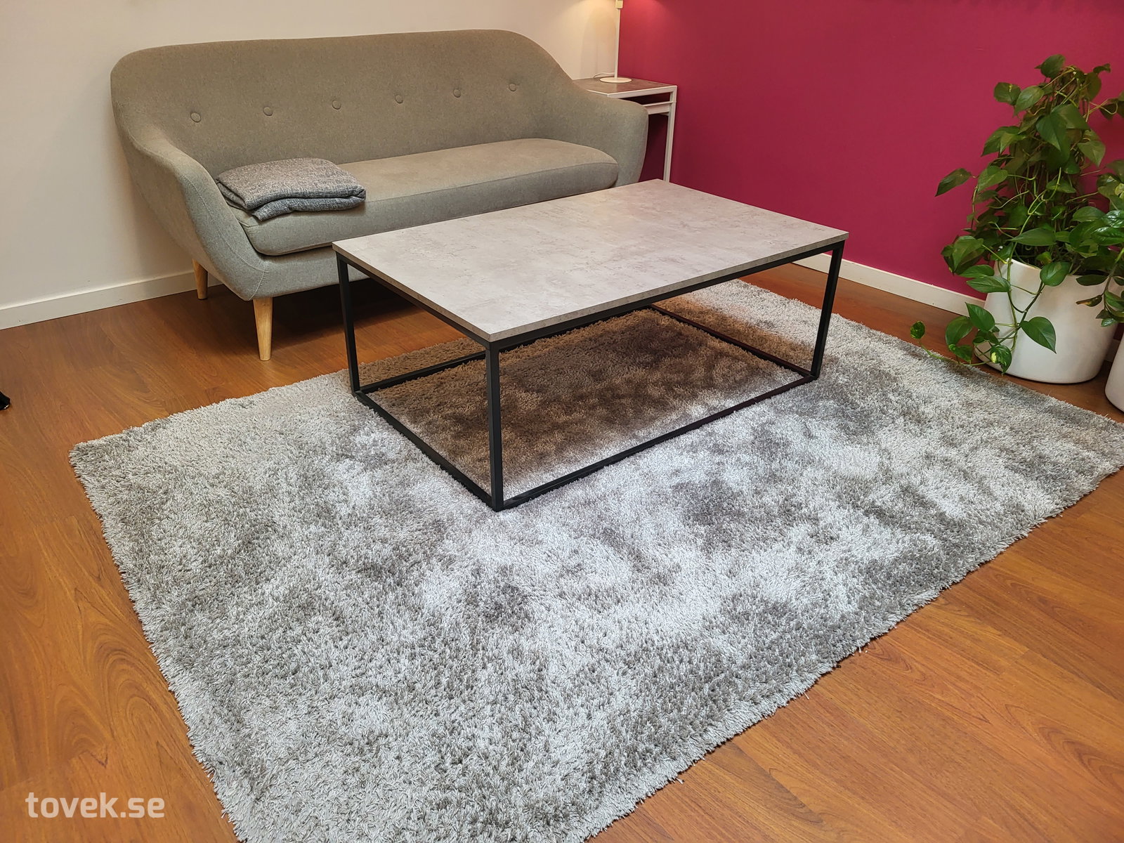 Soffa / Matta / Bord