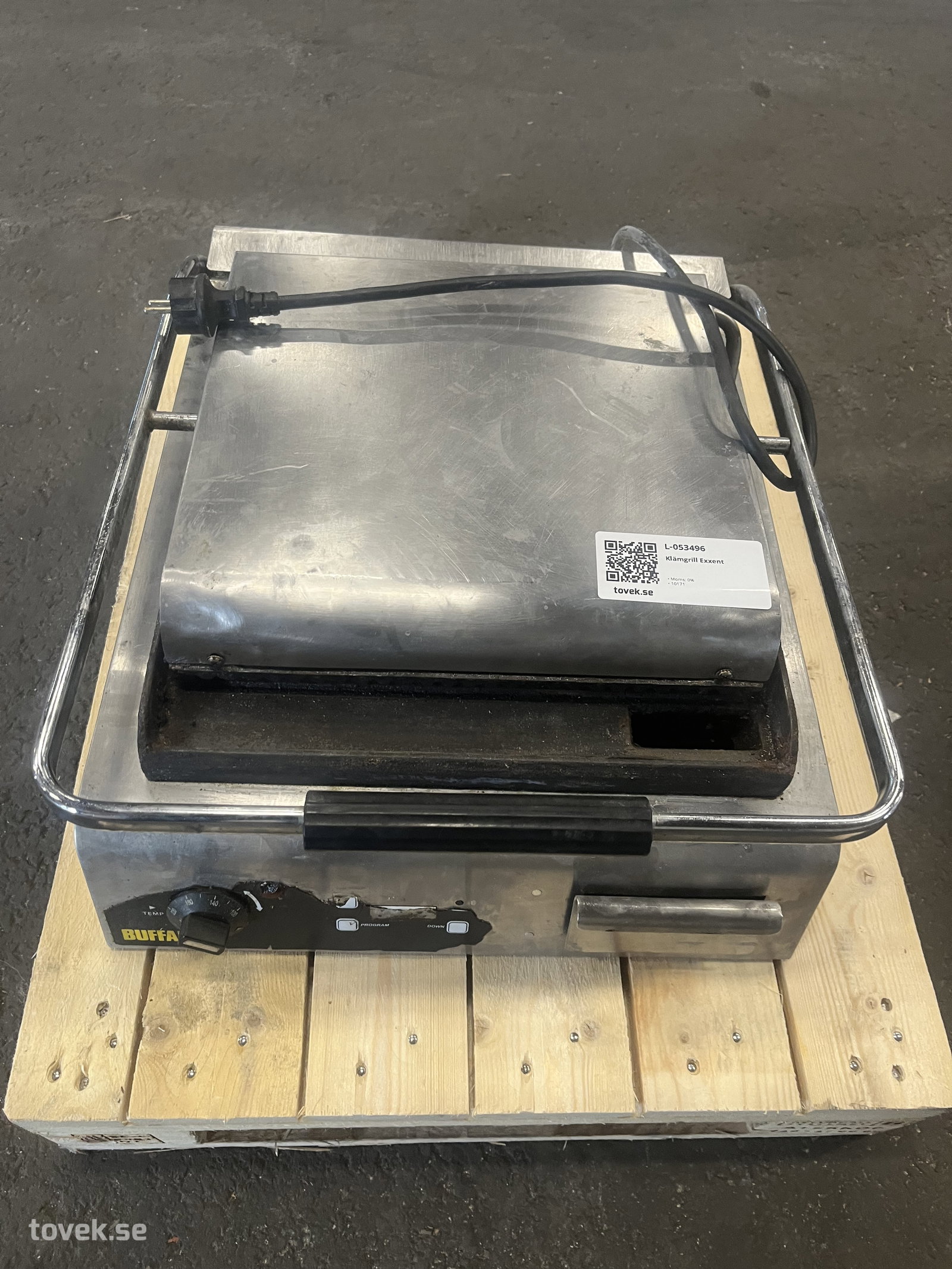 Klämgrill Exxent på auktion i Ätran hos Toveks Auktioner