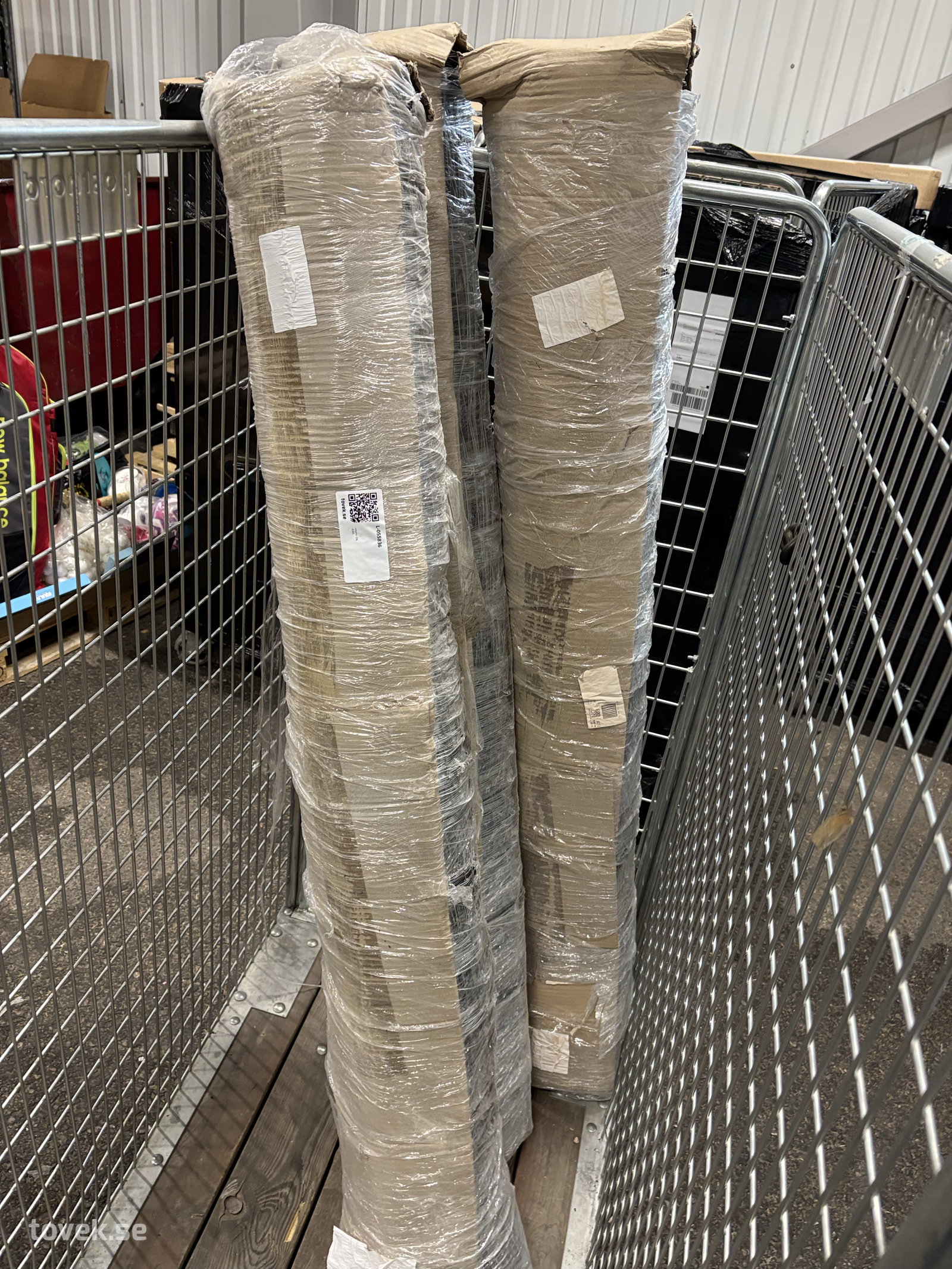 Viltstängsel 3 st rullar, höjd ca 160cm på auktion i Ätran hos Toveks Auktioner