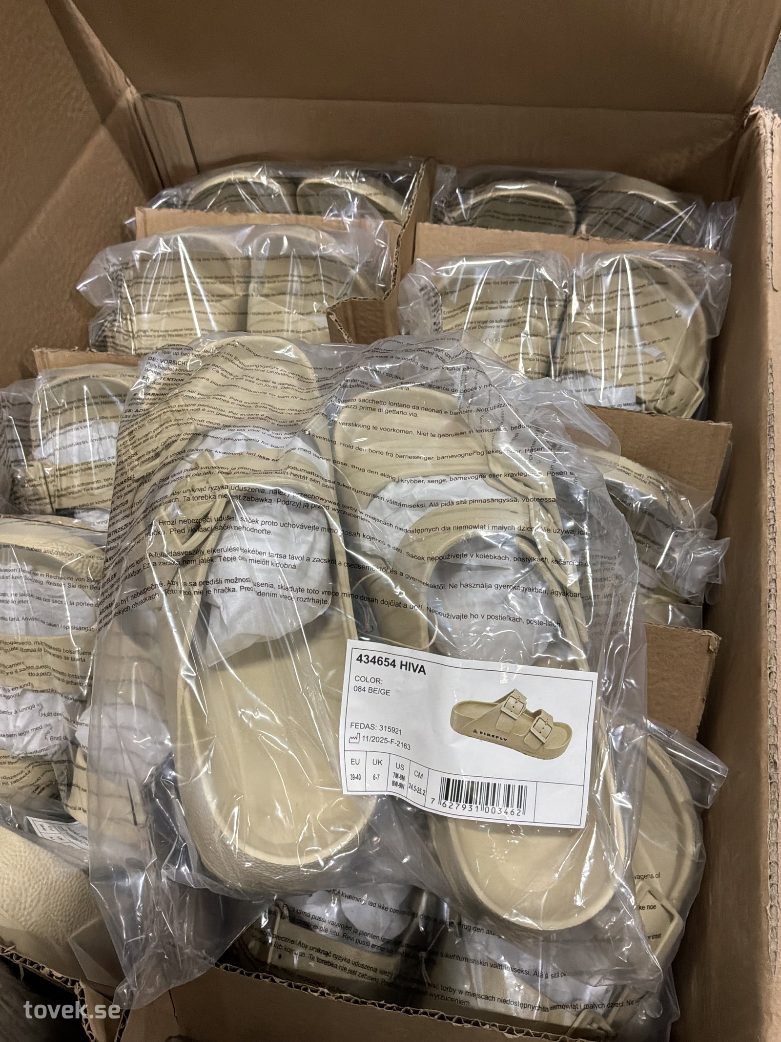 Sandaler 20st på auktion i Ätran hos Toveks Auktioner