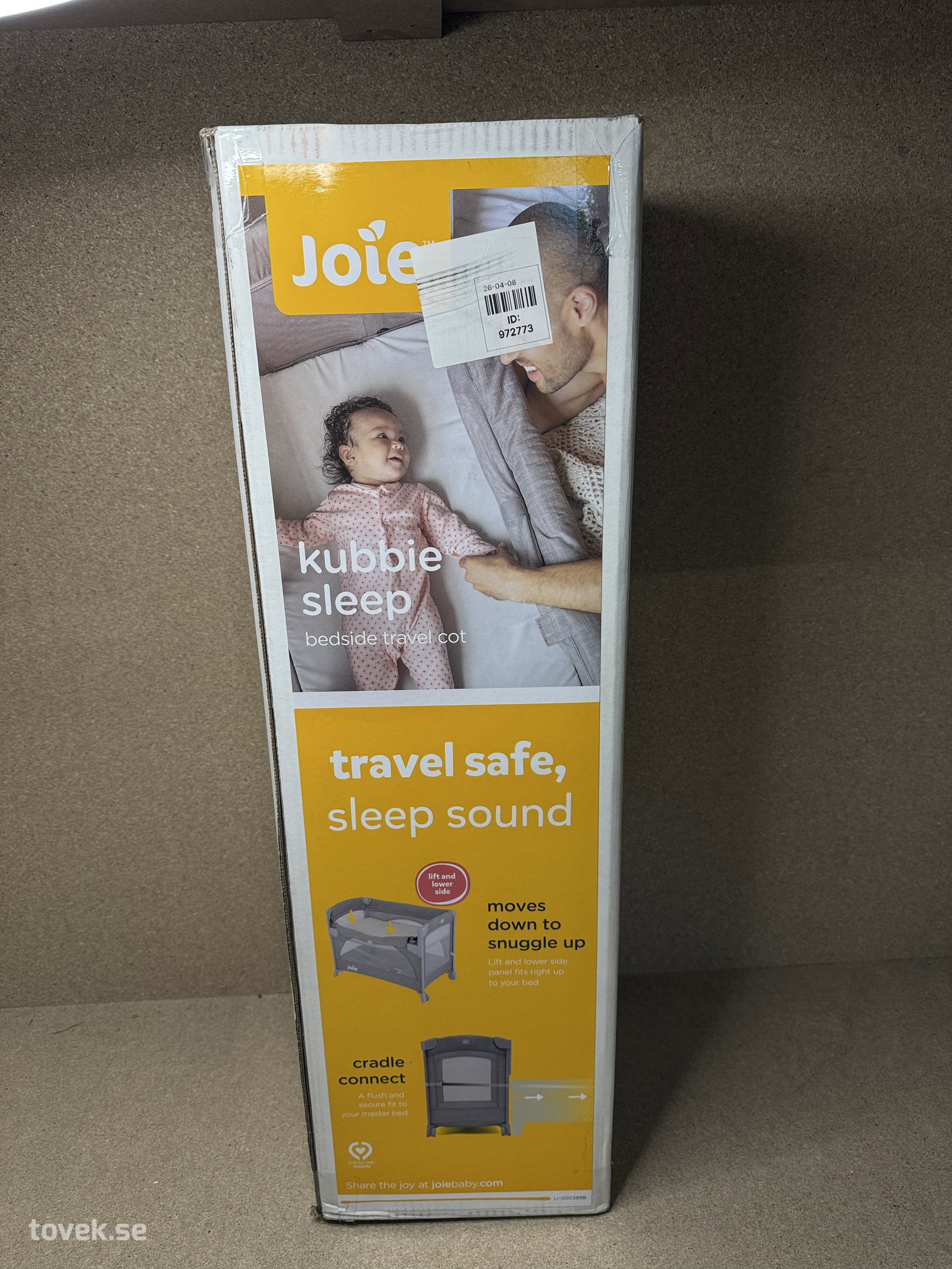 Resesäng Joie på auktion i Ätran hos Toveks Auktioner