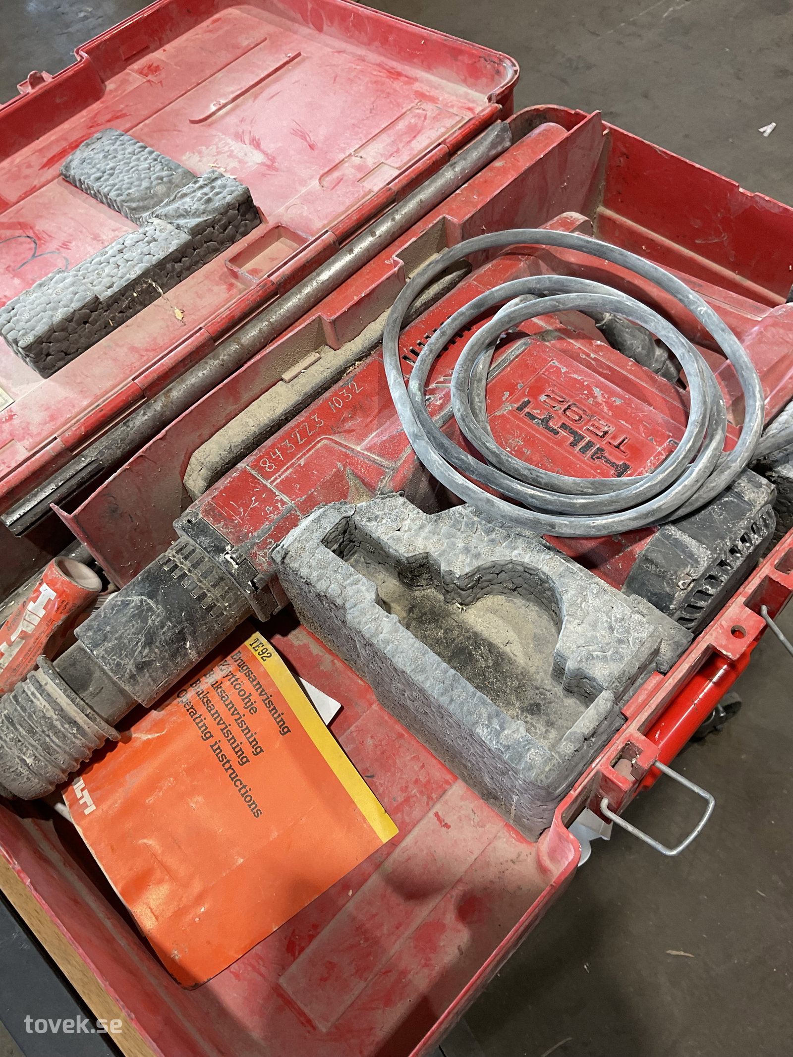 Bilmaskin Hilti te92 på auktion i Tuna Hästberg, Idkerberget hos Toveks Auktioner