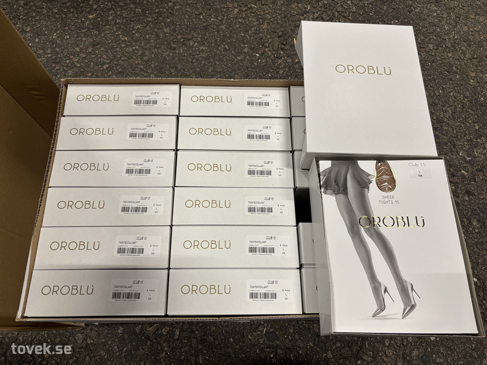 Tights Oroblu 5x18 st på auktion i Ätran hos Toveks Auktioner