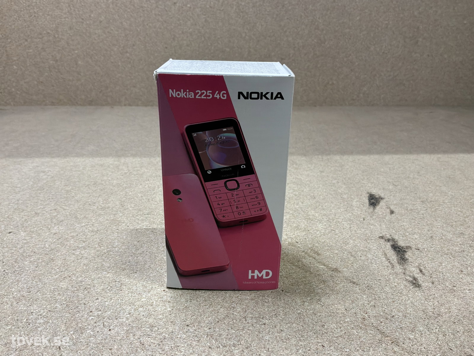 Nokia 225 4G, ev. begagnad, okänt skick på auktion i Ätran hos Toveks Auktioner