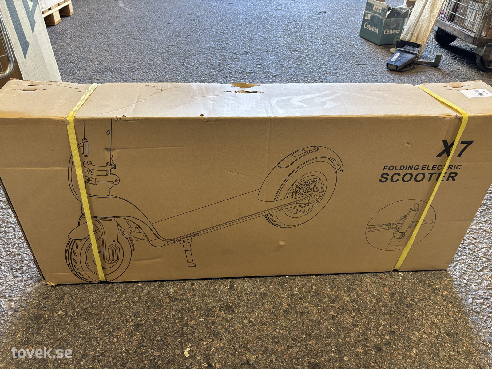 Elsparkcykel X7 på auktion i Ätran hos Toveks Auktioner