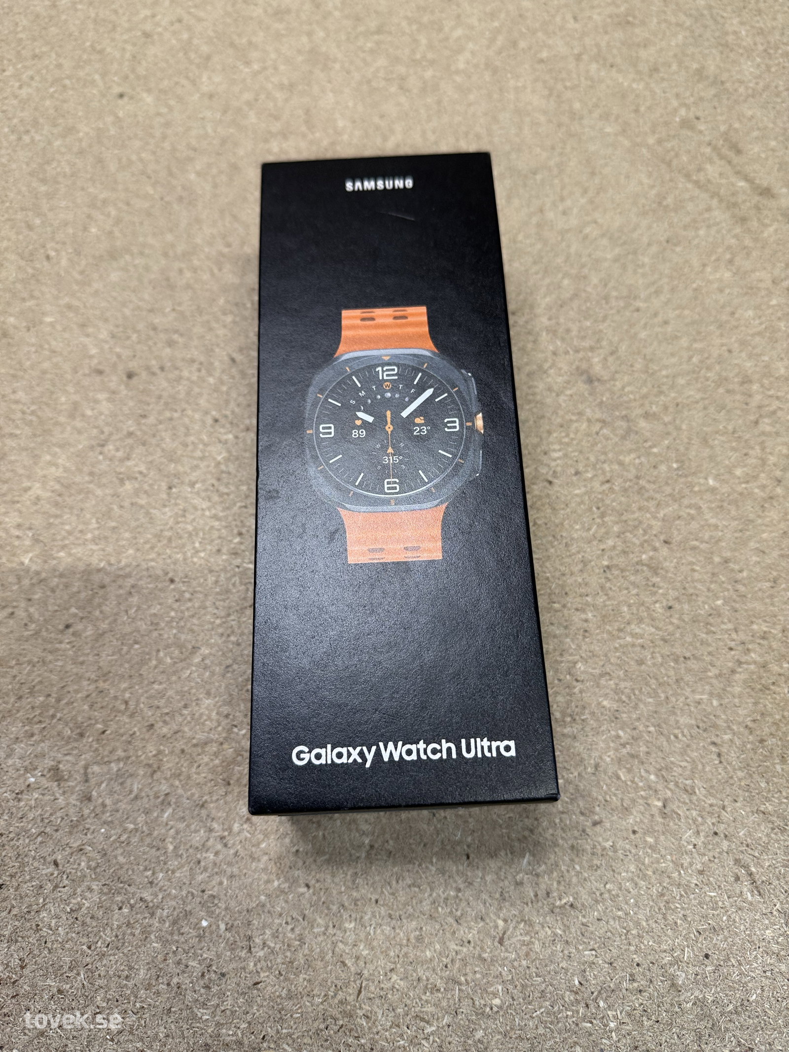 Klocka, Samsung, Galaxy Watch ultra, Ny, bruten förpackning på auktion i Ätran hos Toveks Auktioner