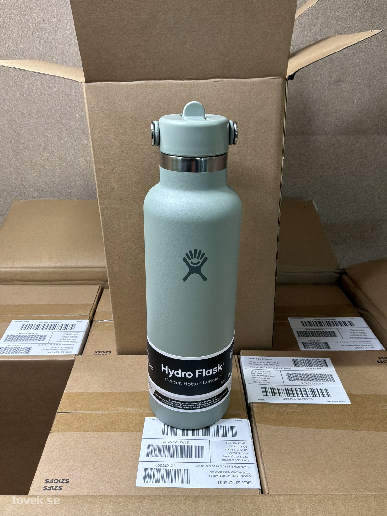 Vattenflaskor, Hydro Flask 21, 4x6st på auktion i Ätran hos Toveks Auktioner