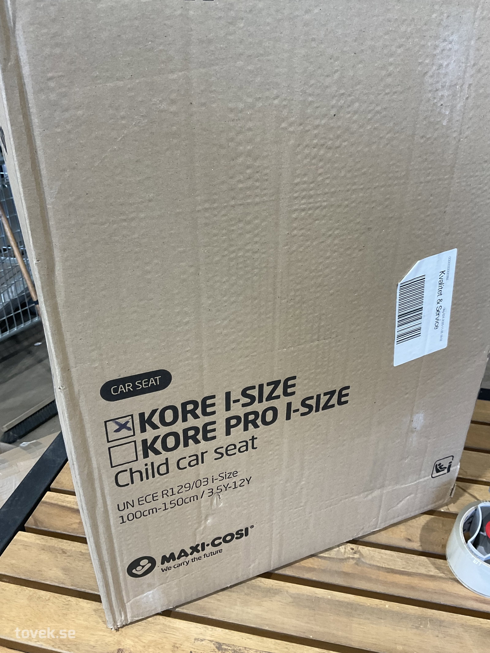 Bältesstol Maxi-Cosi Kore i-Size på auktion i Tuna Hästberg, Idkerberget hos Toveks Auktioner
