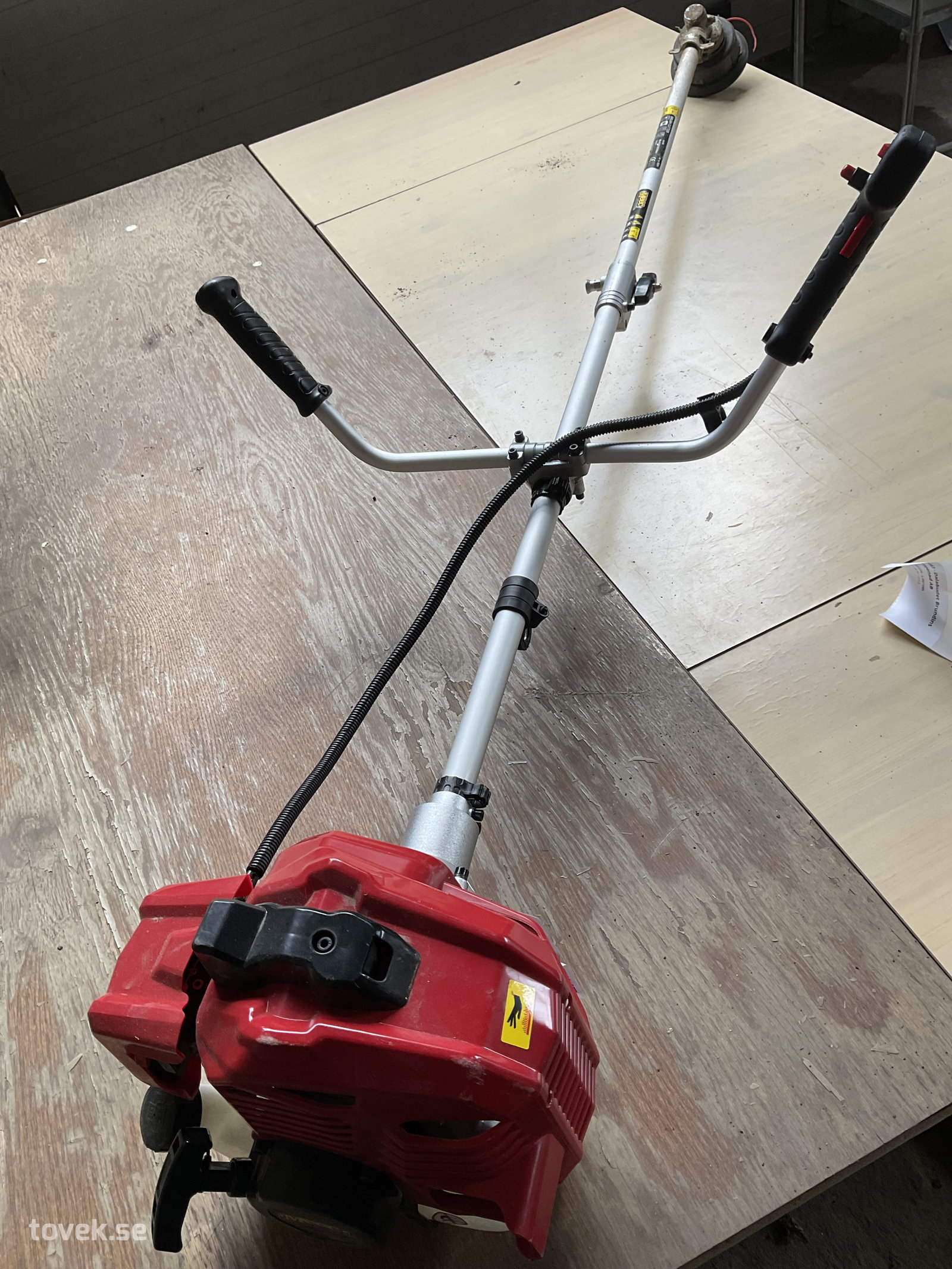 Röjsåg Meectools på auktion i Tuna Hästberg, Idkerberget hos Toveks Auktioner
