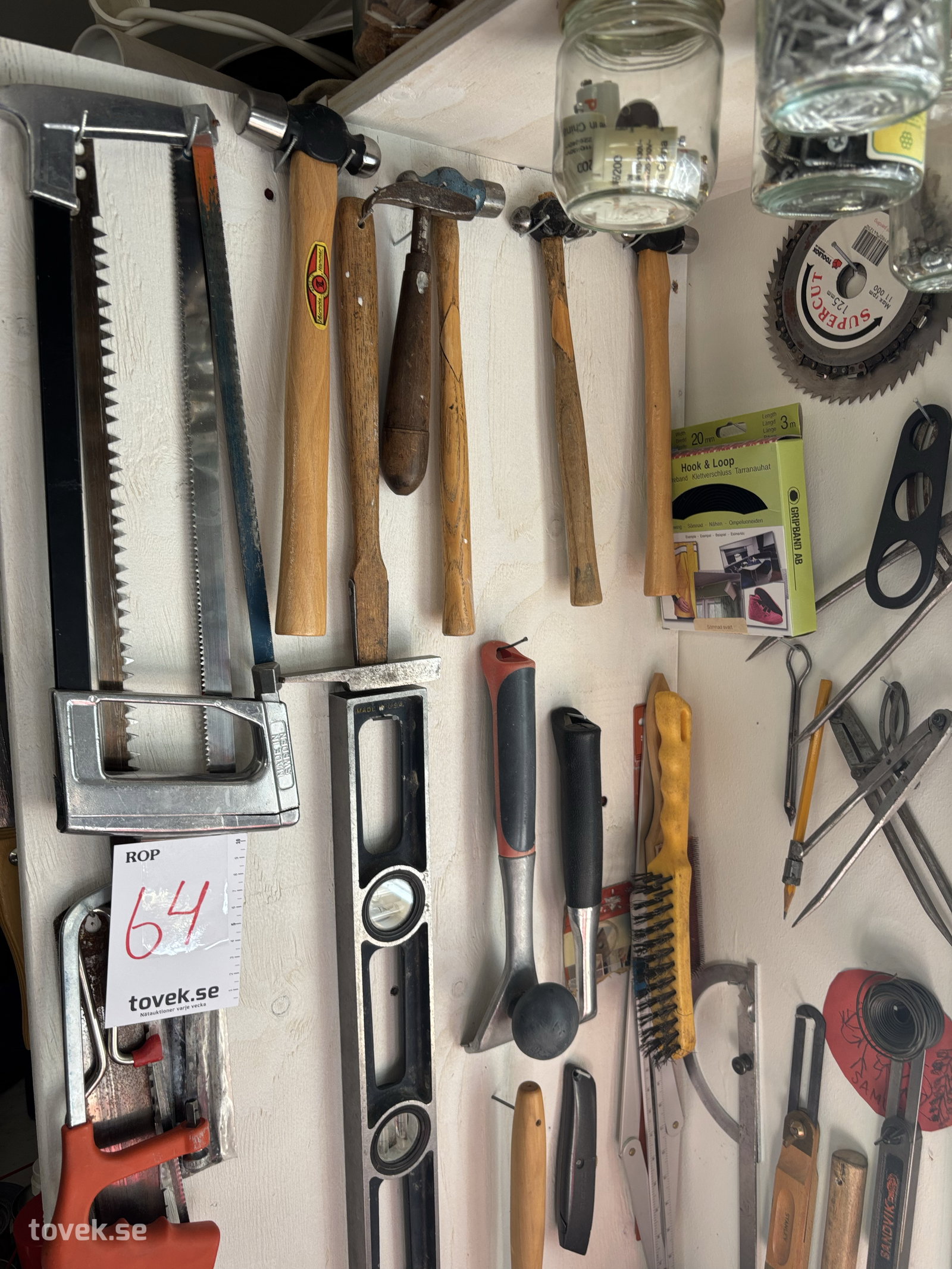 Diverse verktyg på auktion i Sundsvall hos Toveks Auktioner