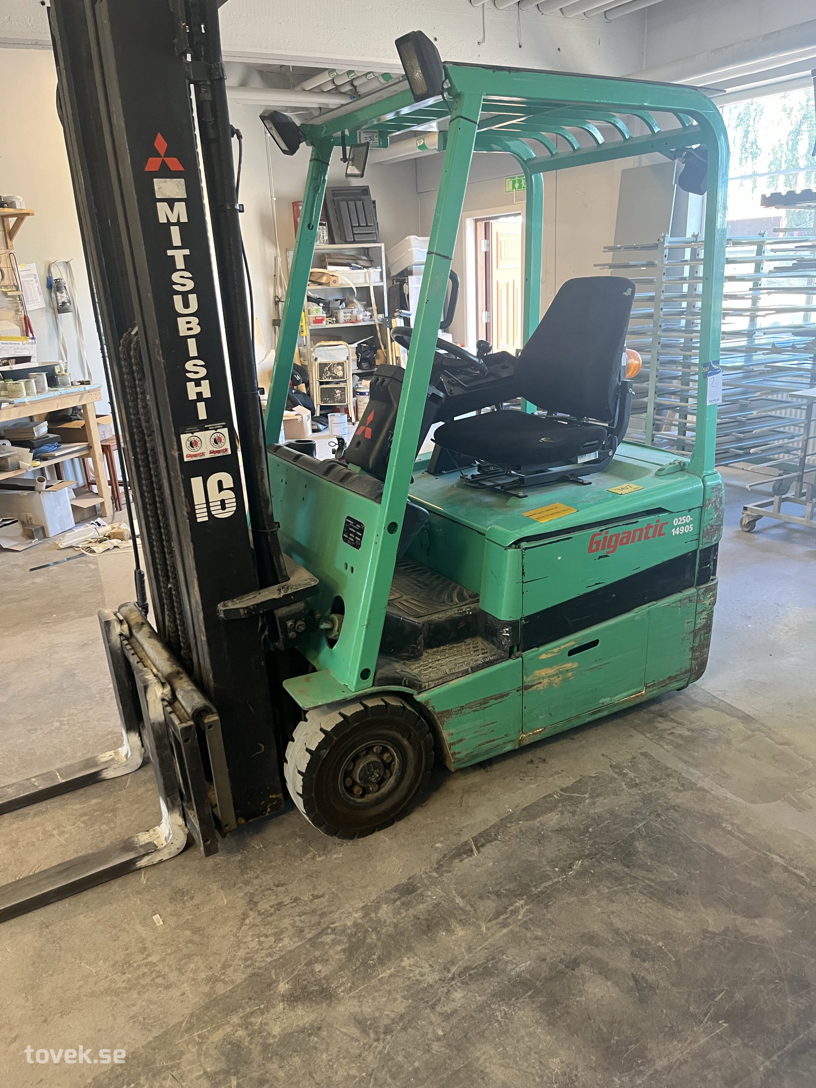 Motviktstruck Mitsubishi FB16KT, årsm. 2000 på auktion i Mora hos Toveks Auktioner
