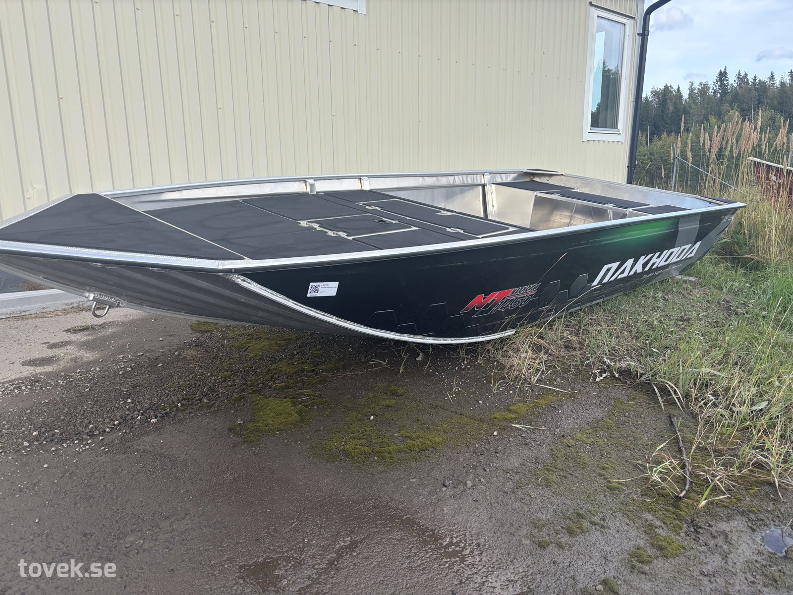 Fiskebåt Nakhoda NT1450, fabriksny på auktion i Gnarp hos Toveks Auktioner