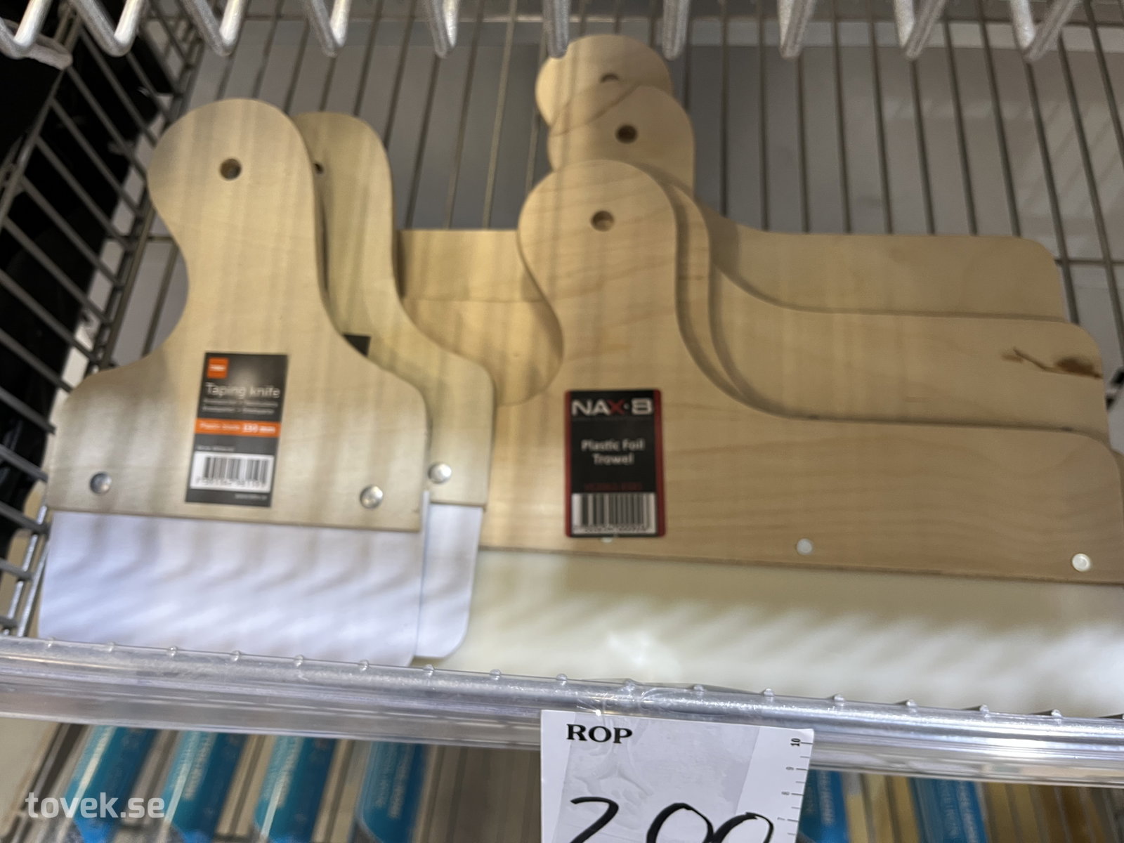 2st Tebo 150mm och 4st NAXB Plastspacklar på auktion i Östersund hos Toveks Auktioner