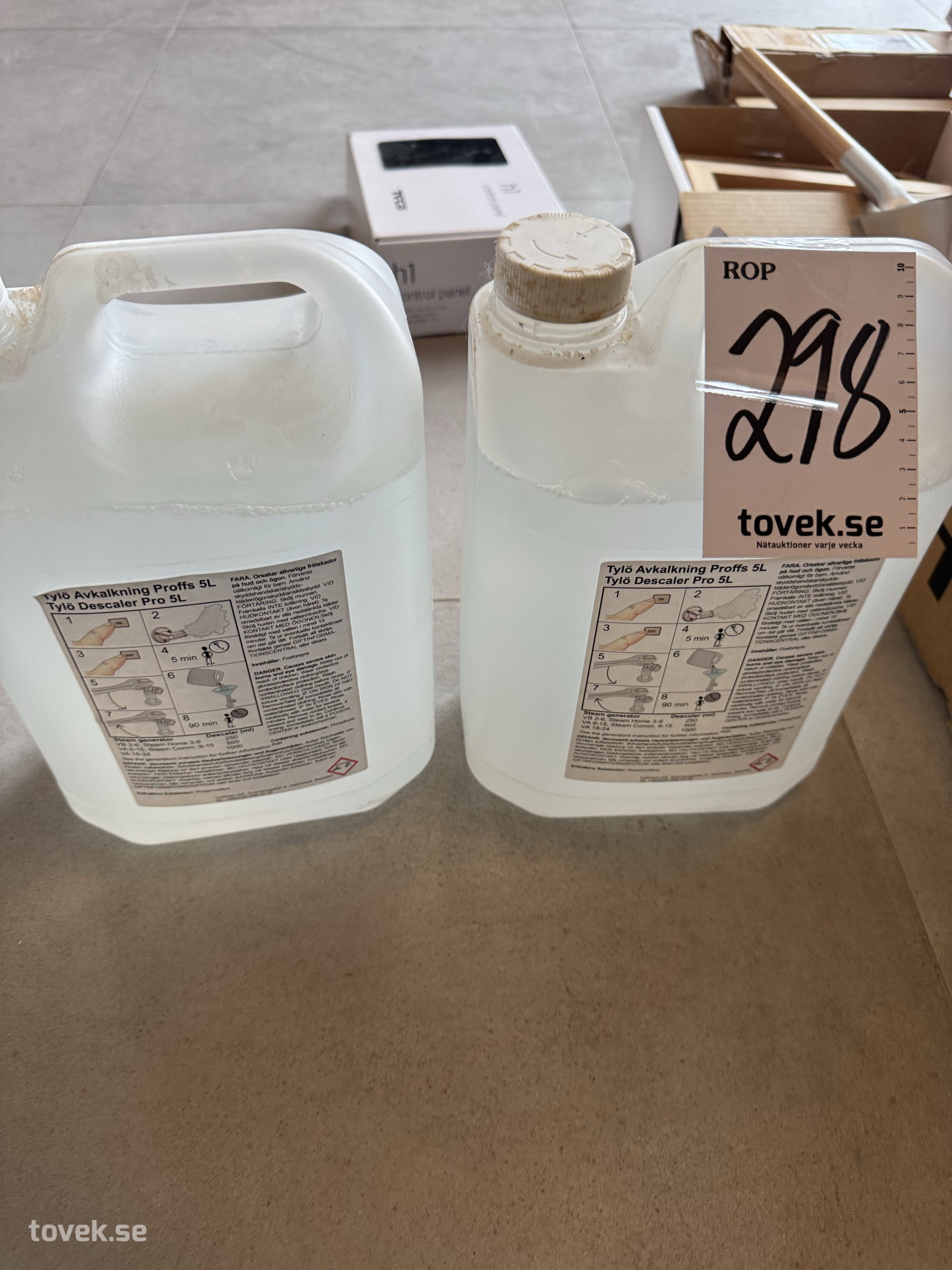 2st Tylö Descaler Pro 5L avkalkningsdunkar på auktion i Östersund hos Toveks Auktioner