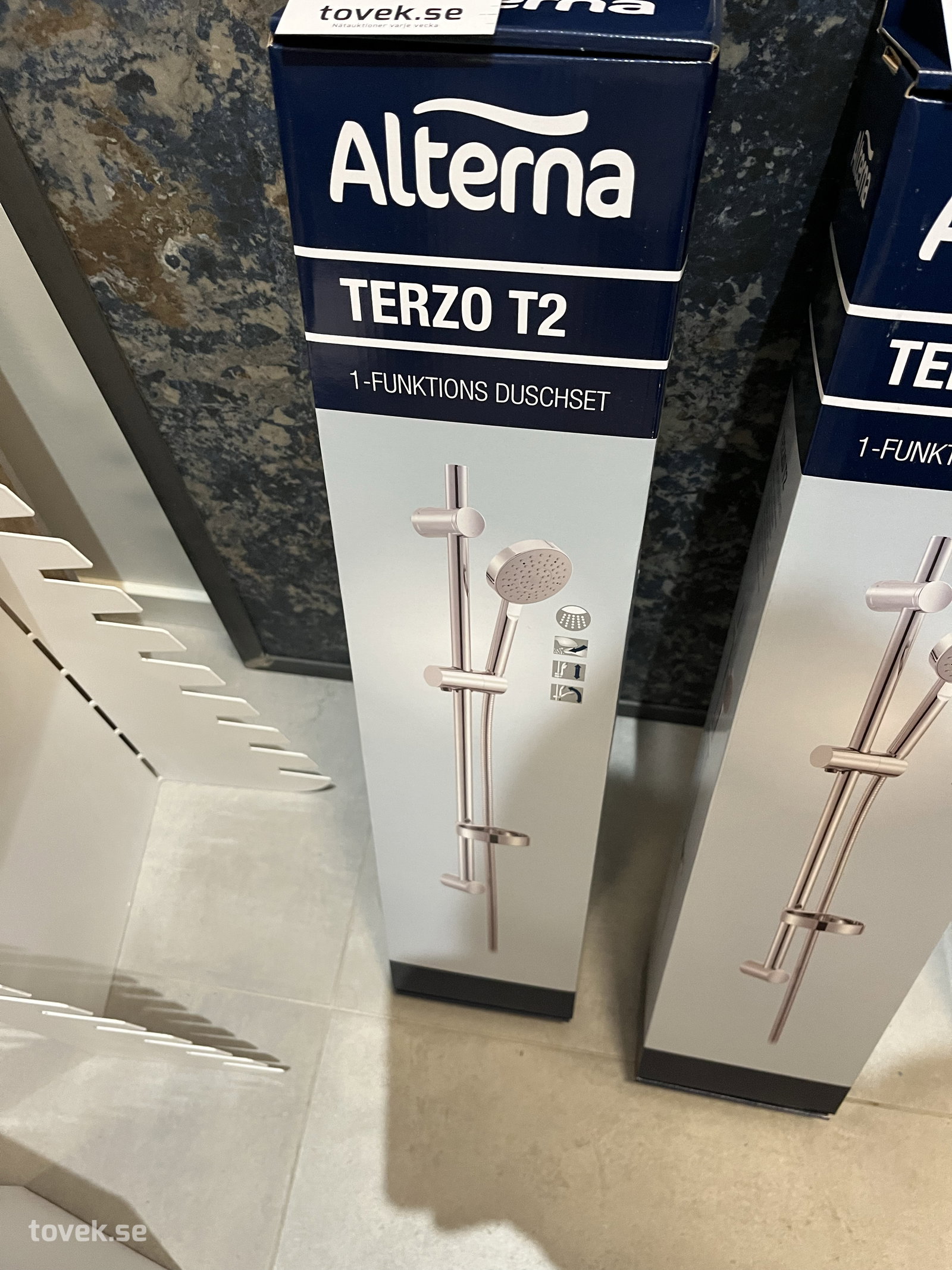 Alterna Terzo T2 1-funktions duschset på auktion i Östersund hos Toveks Auktioner