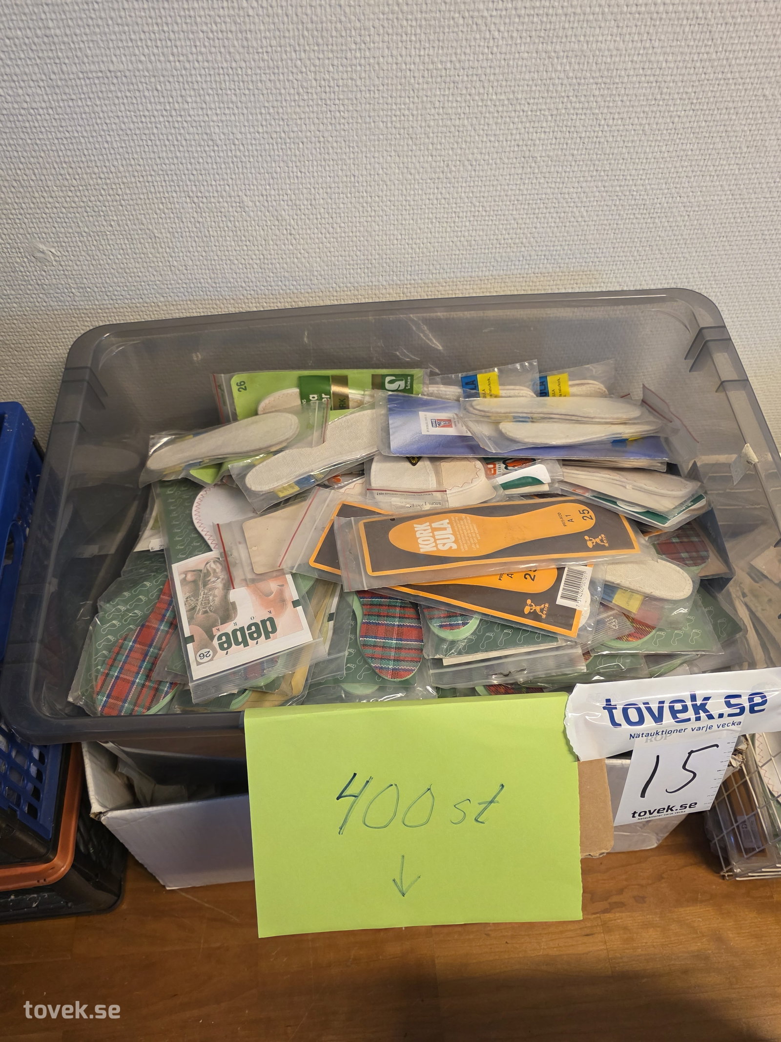 Parti med sulor, ca 400 st på auktion i Filipstad hos Toveks Auktioner