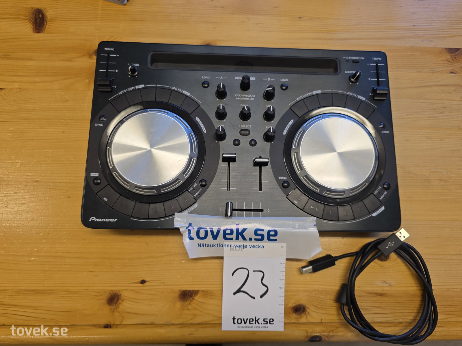 DJ Mixerbord Pioneer DDJ-WeGO3 på auktion i Fagersta hos Toveks Auktioner