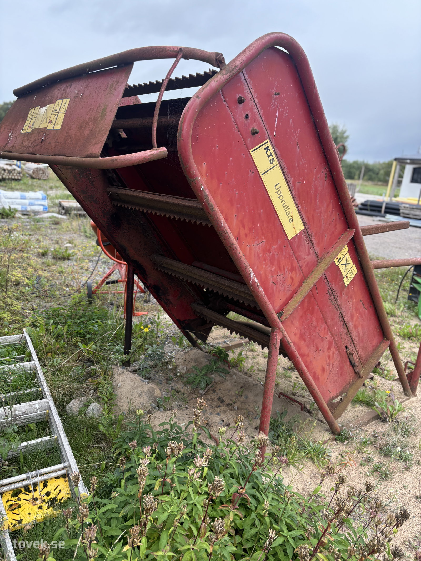 Balrivare 3-fas, 1350 bred, årsmodell 1995 på auktion i Falkenberg hos Toveks Auktioner