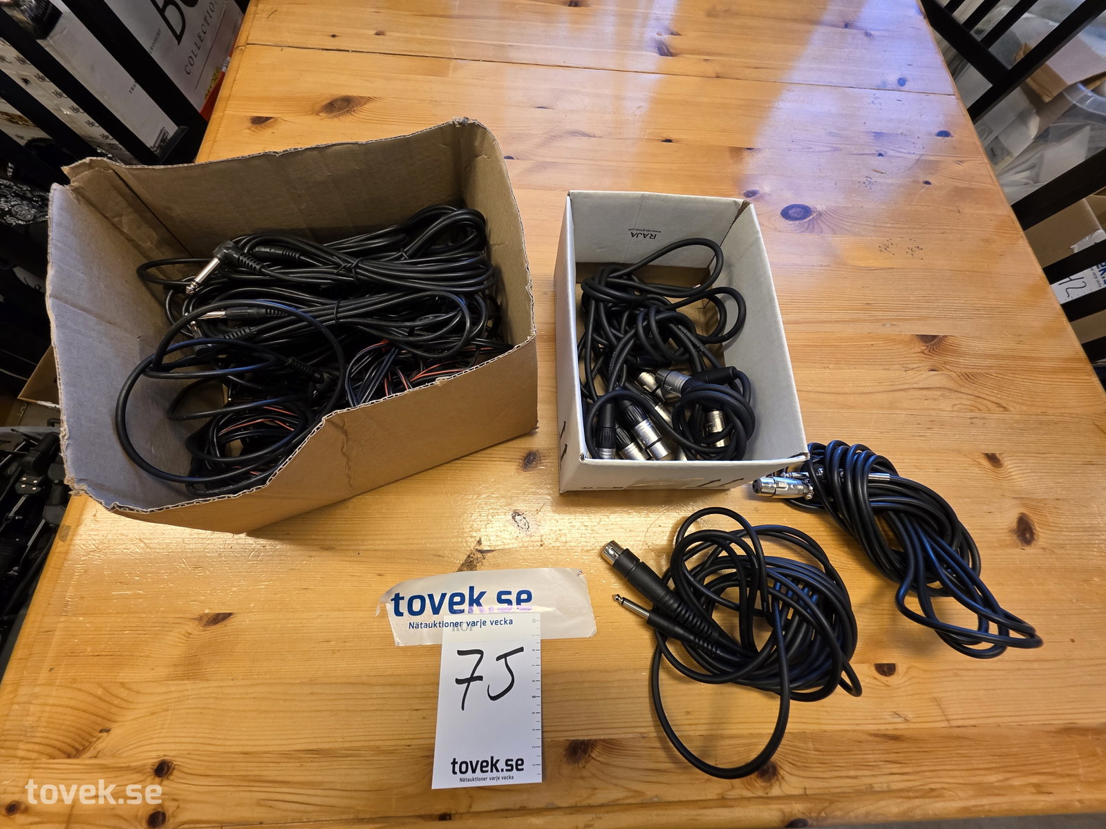 Diverse kablage på auktion i Fagersta hos Toveks Auktioner