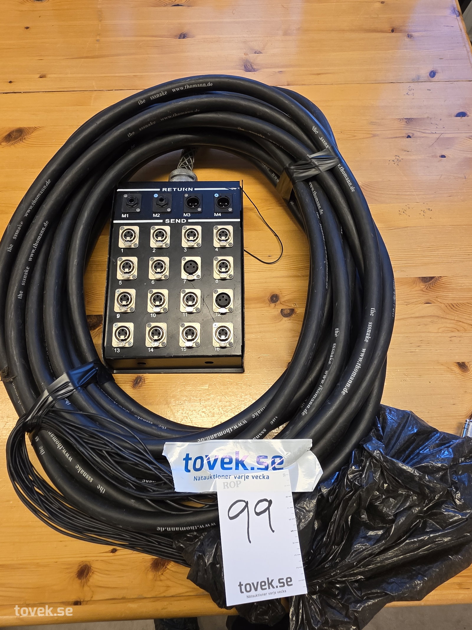 1 st multikabel inkl Stagebox på auktion i Fagersta hos Toveks Auktioner