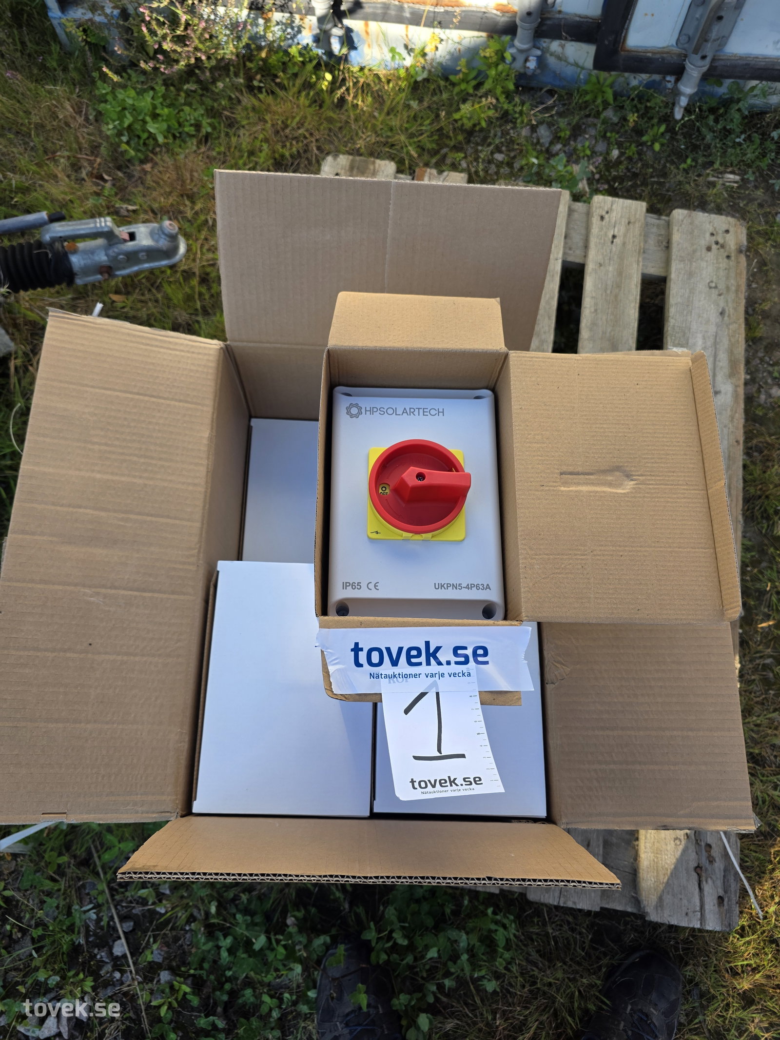 Säkerhetsbrytare HP Solartech 8st på auktion i Hammarö hos Toveks Auktioner