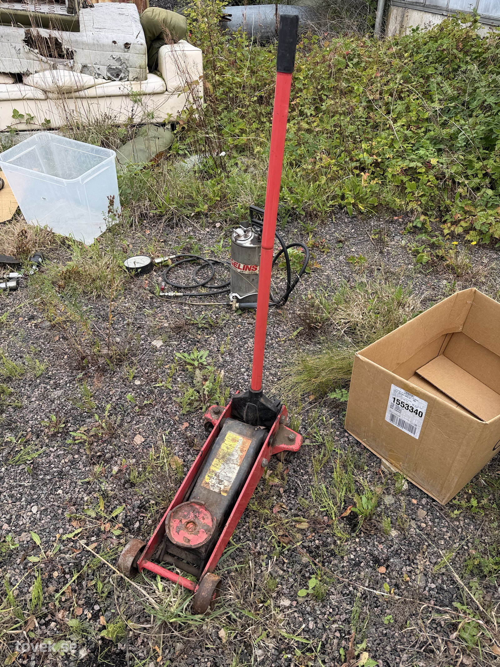 Domkraft på auktion i Höganäs hos Toveks Auktioner