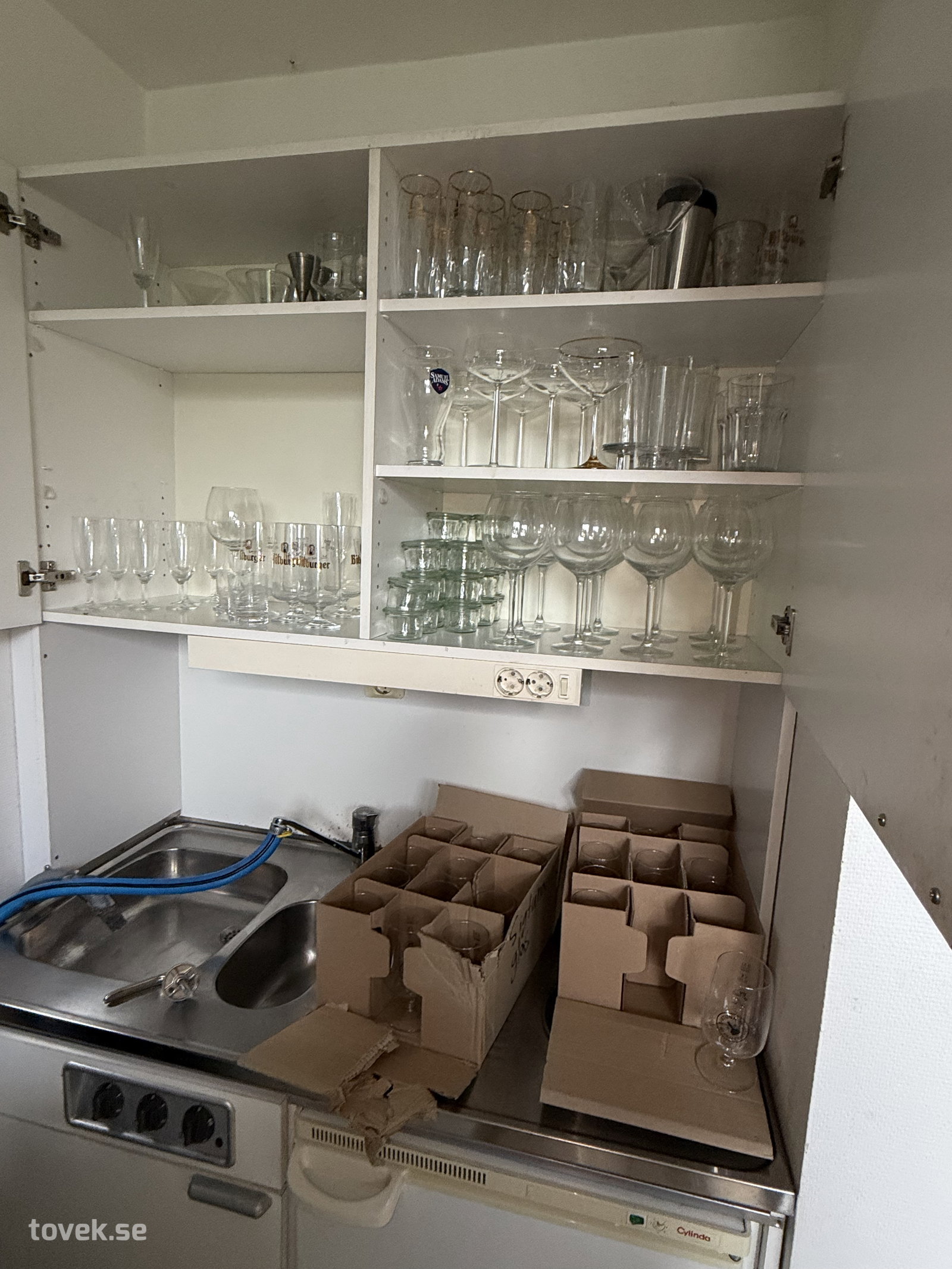 Glas i mängder på auktion i Helsingborg hos Toveks Auktioner