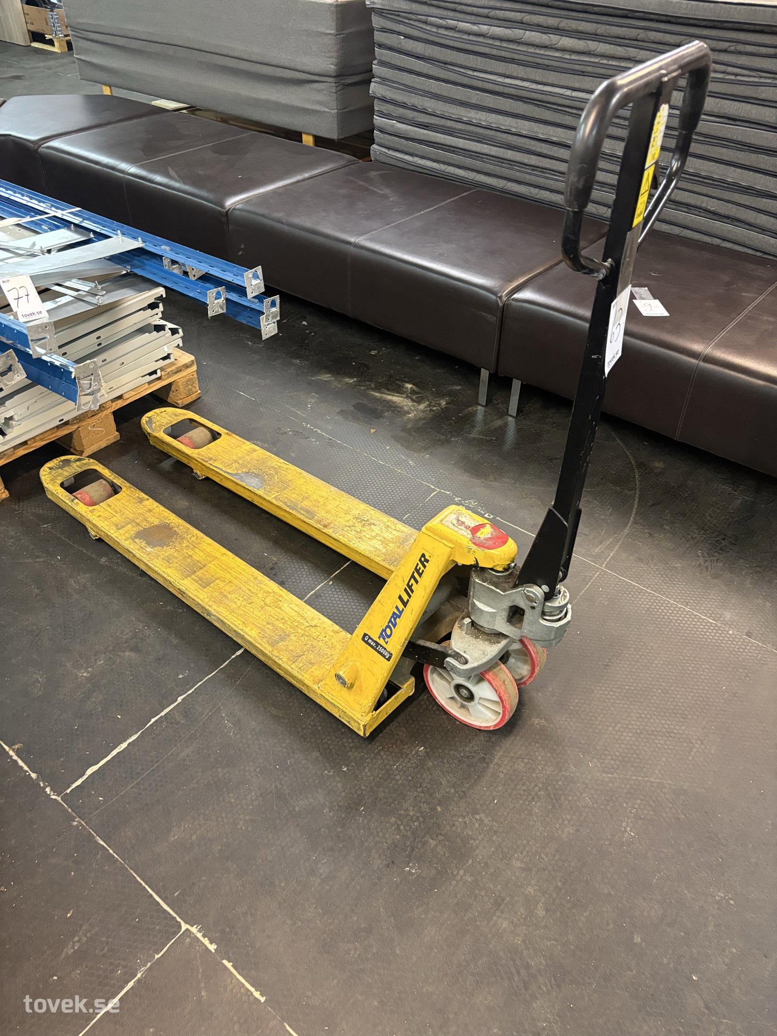 Handtruck Total lifter på auktion i Ullared hos Toveks Auktioner