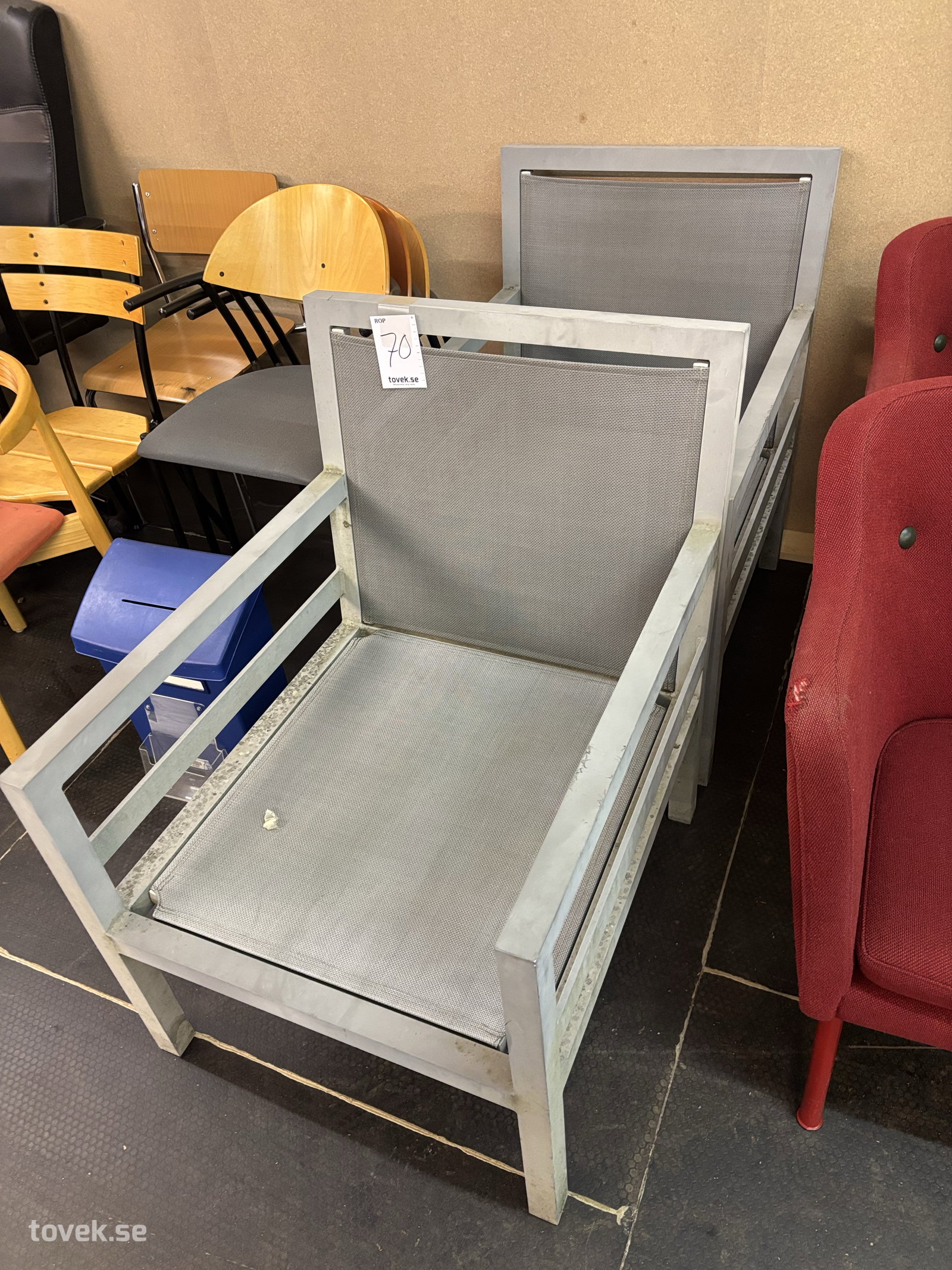 Trädgårdsstolar 2 st på auktion i Ullared hos Toveks Auktioner