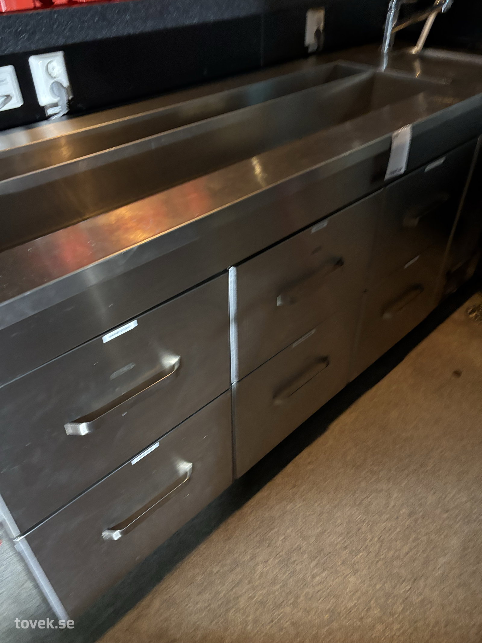 Barkylbänk Coolpart i RF med 6 st lådor & inbyggd kompressor 200 cm