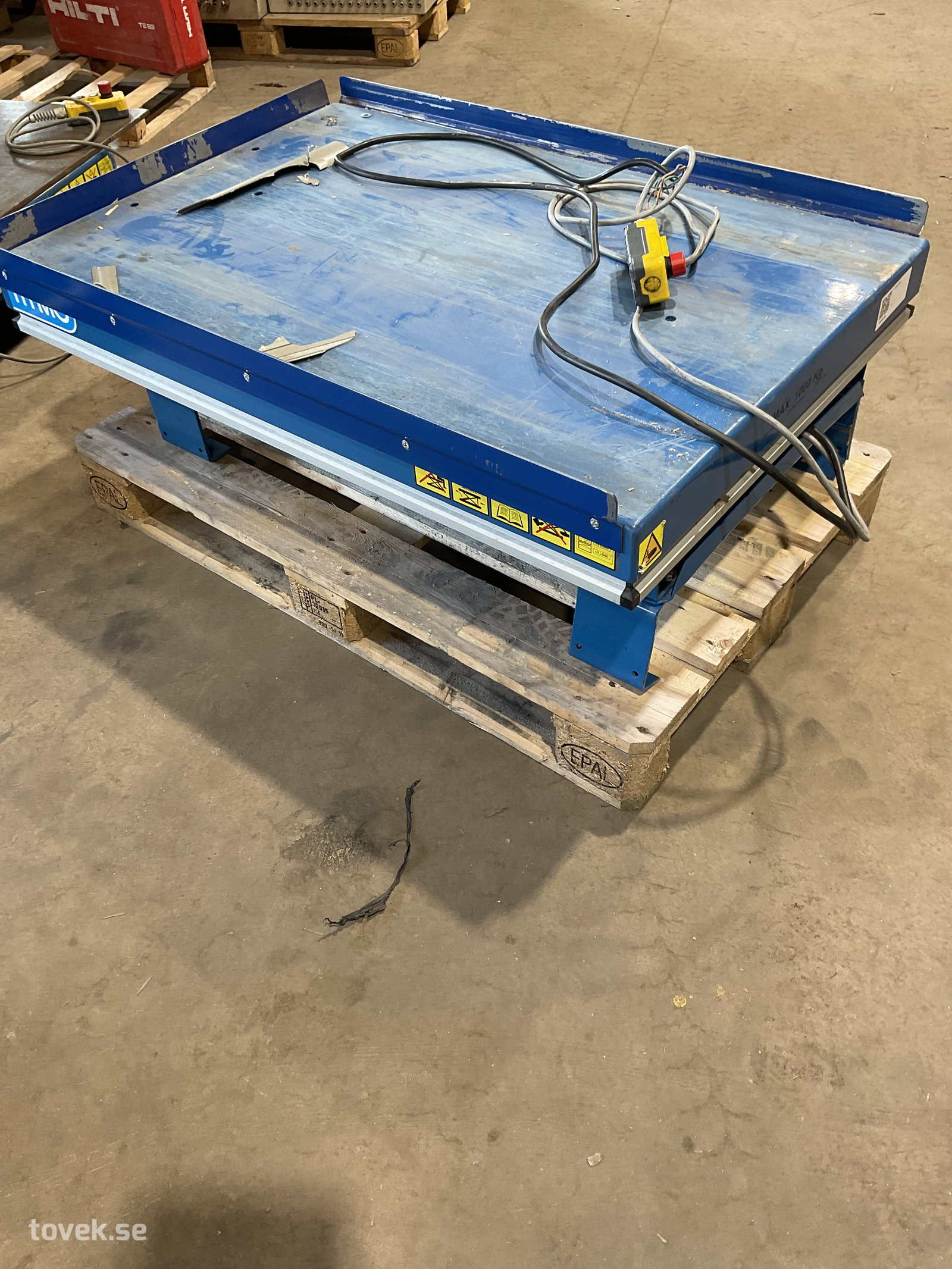 Lyftbord ca 120x80 cm 