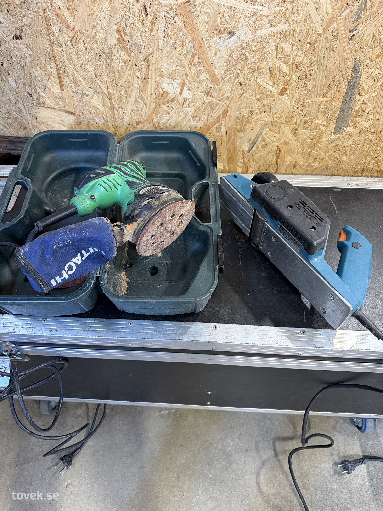 Hyvel Black & Decker samt slip Hitatchi 