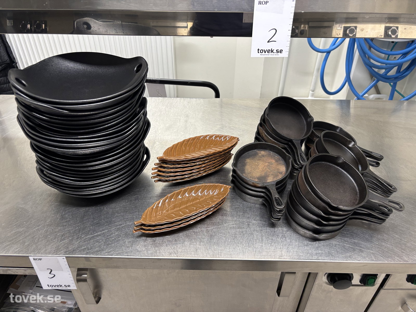 Serveringsfat i porslin & gjutjärn